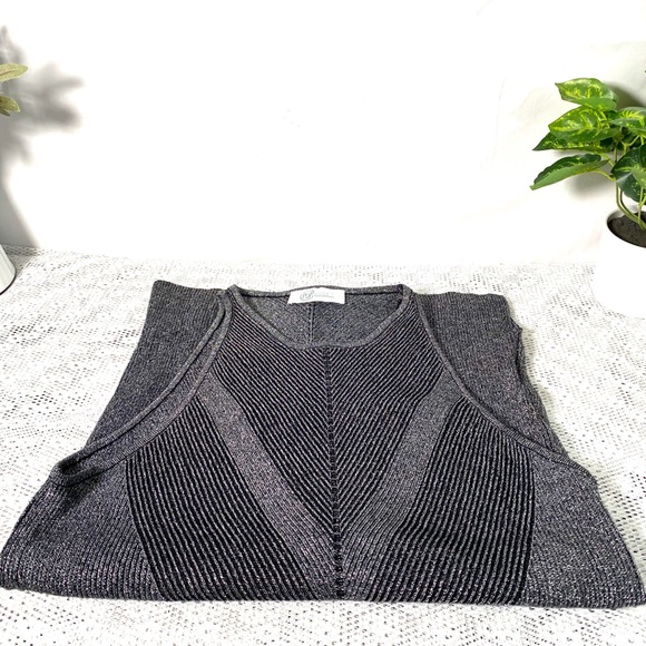 Lizzie’s Boutique Sleeveless Dress - Picture 5 of 5